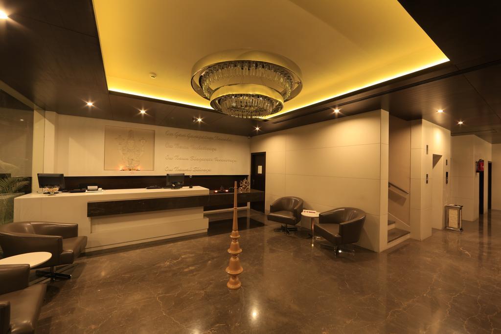 Hotel Regalia Tirupati Exterior photo