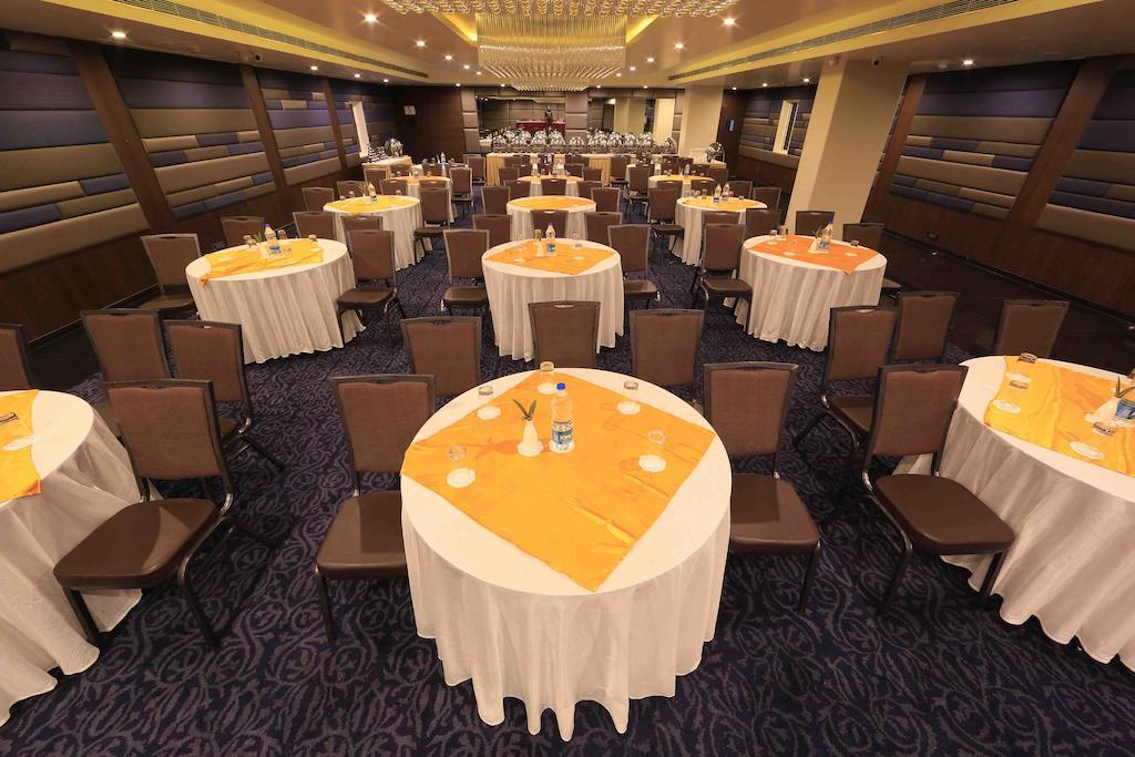 Hotel Regalia Tirupati Exterior photo