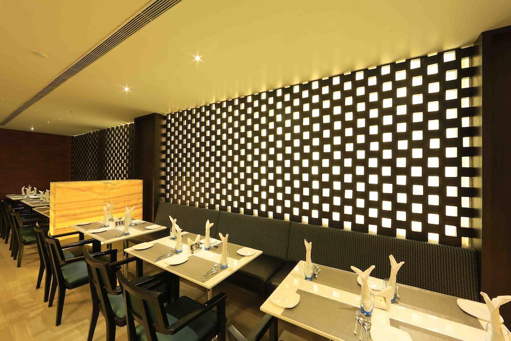 Hotel Regalia Tirupati Exterior photo