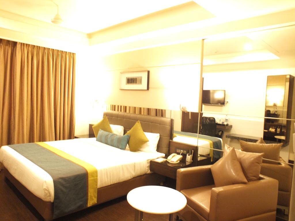Hotel Regalia Tirupati Exterior photo