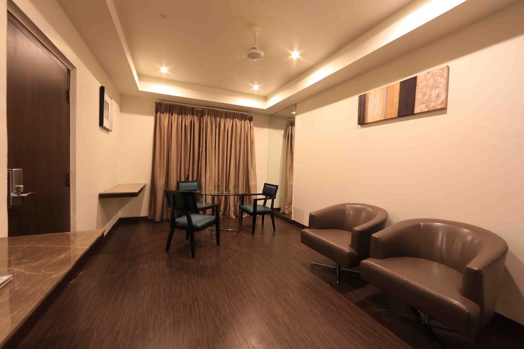 Hotel Regalia Tirupati Exterior photo