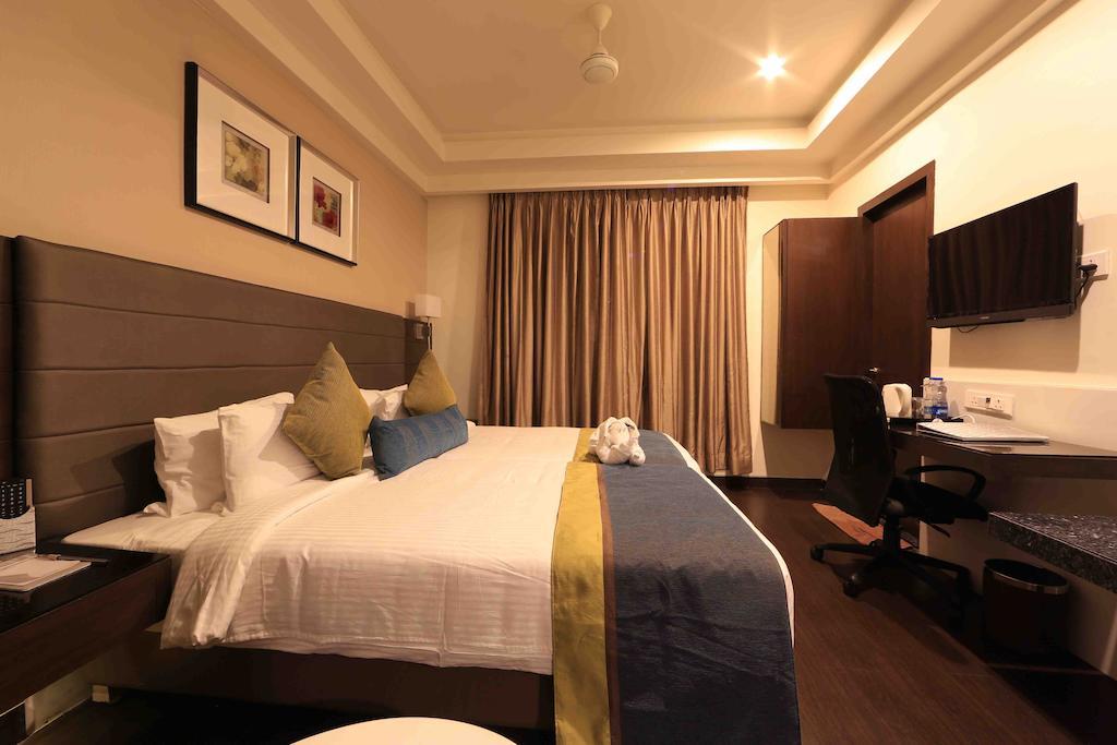 Hotel Regalia Tirupati Exterior photo