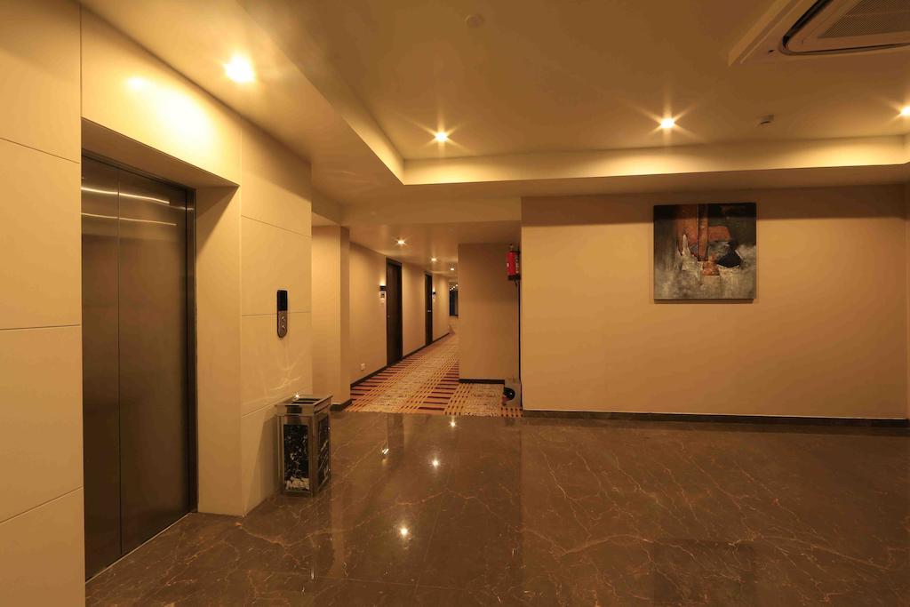 Hotel Regalia Tirupati Exterior photo